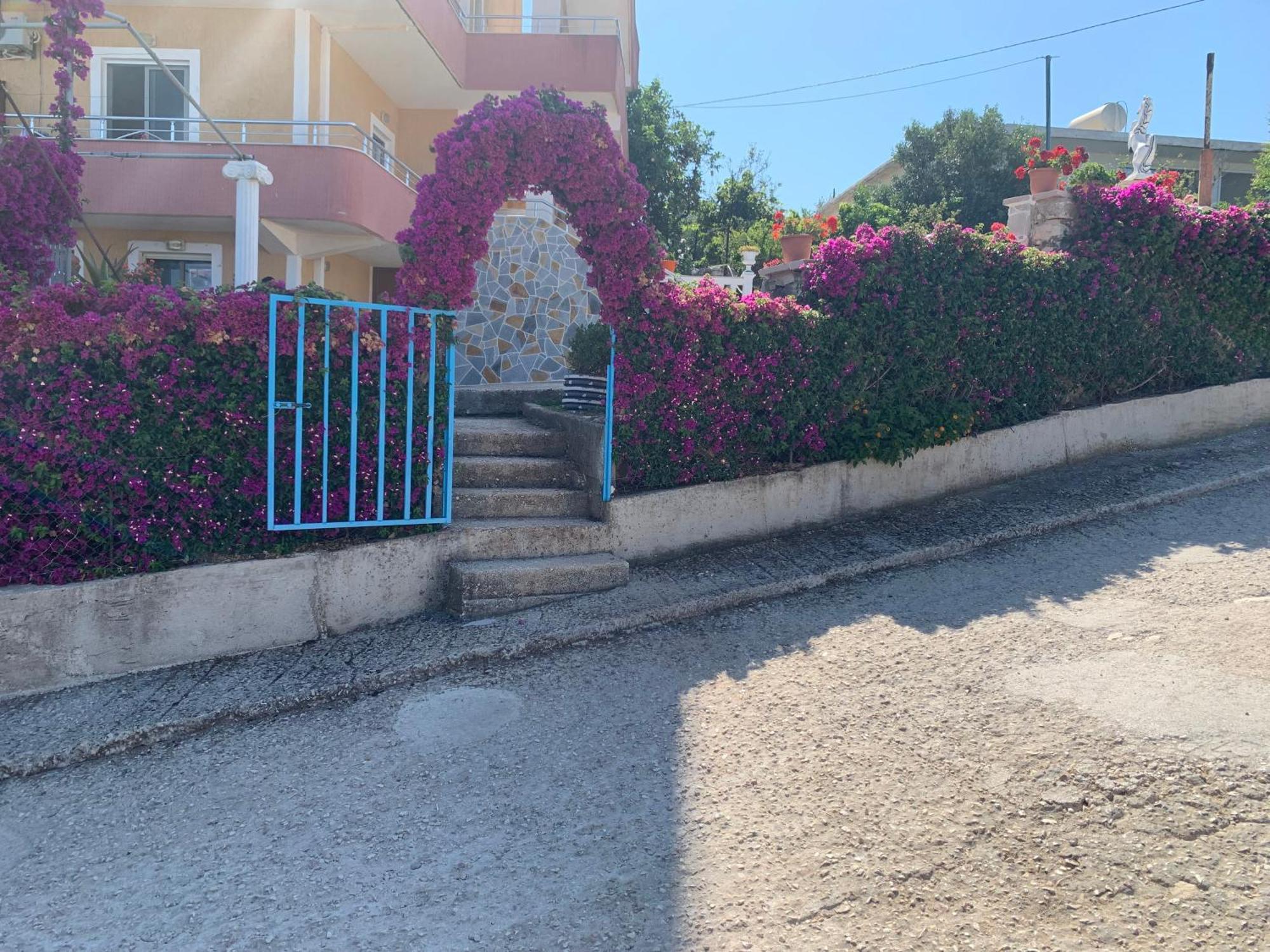 Apartments Vila Ardi Saranda Extérieur photo